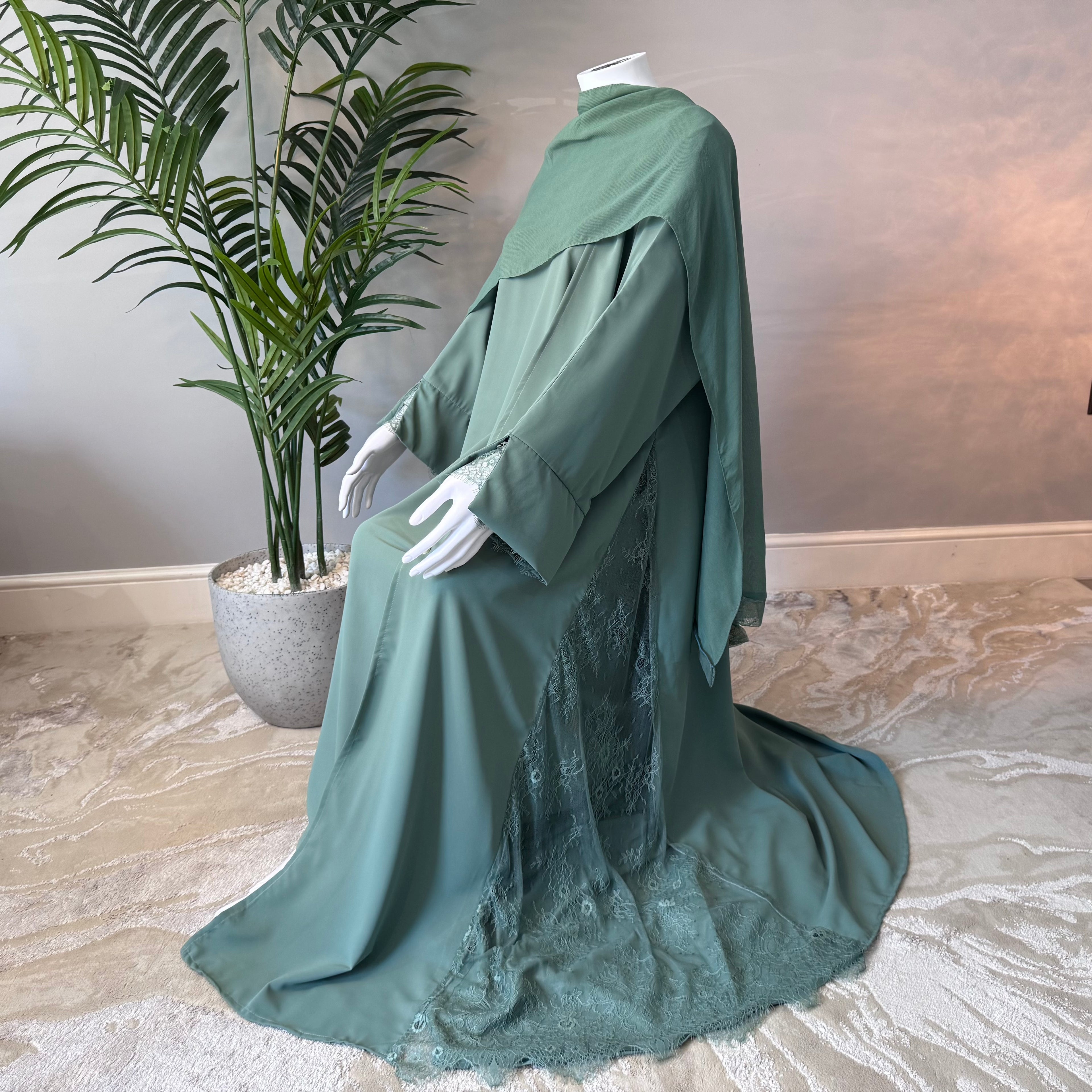 SIDRA lace abaya