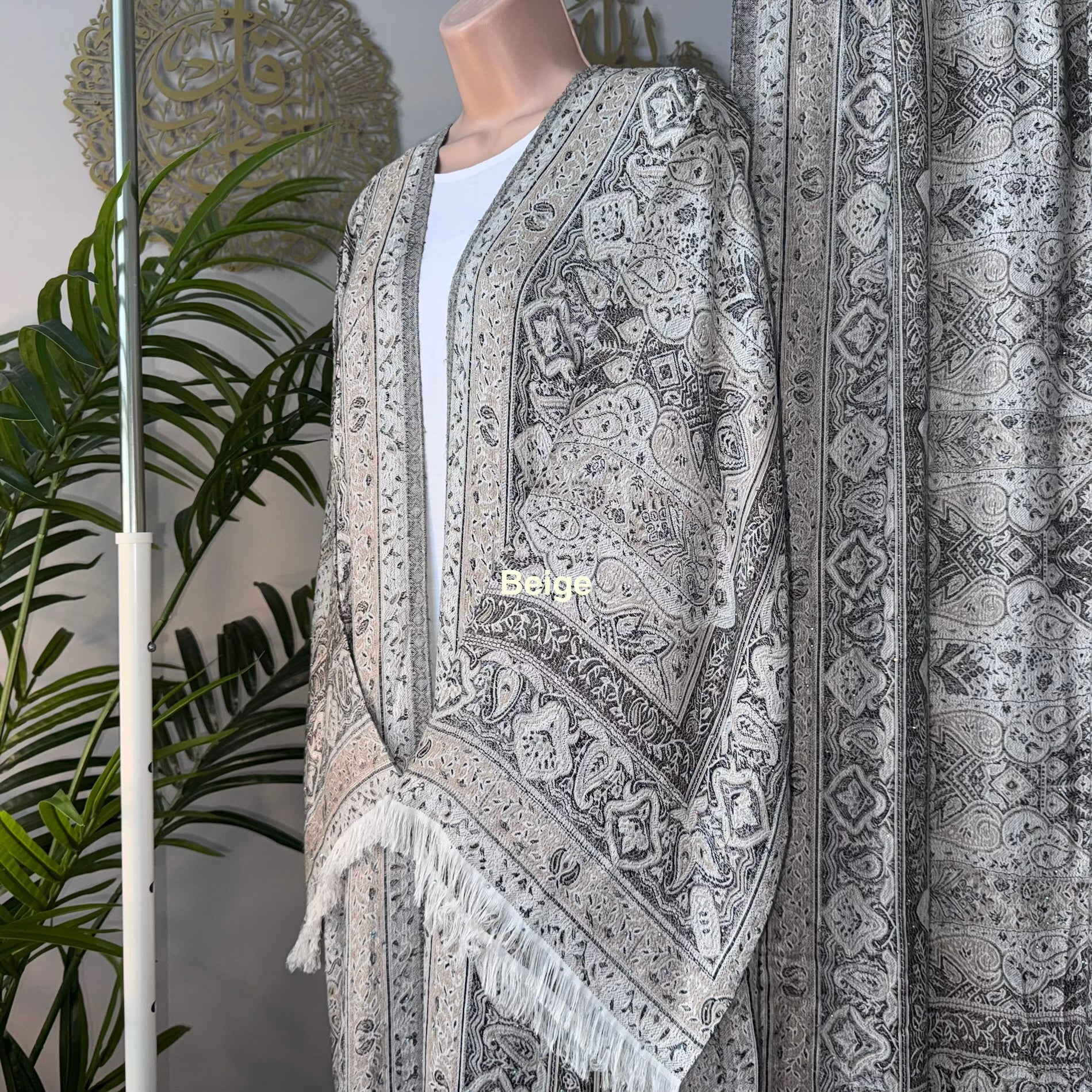 Pashmina abaya