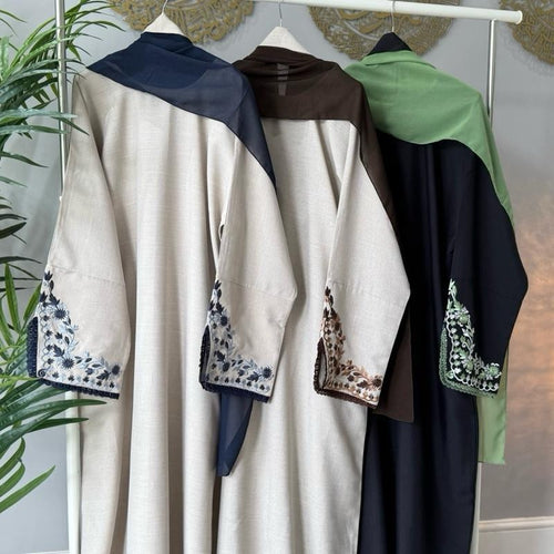 Humaira - Linen Embroidery Split Sleeve Lace Details Closed Abaya