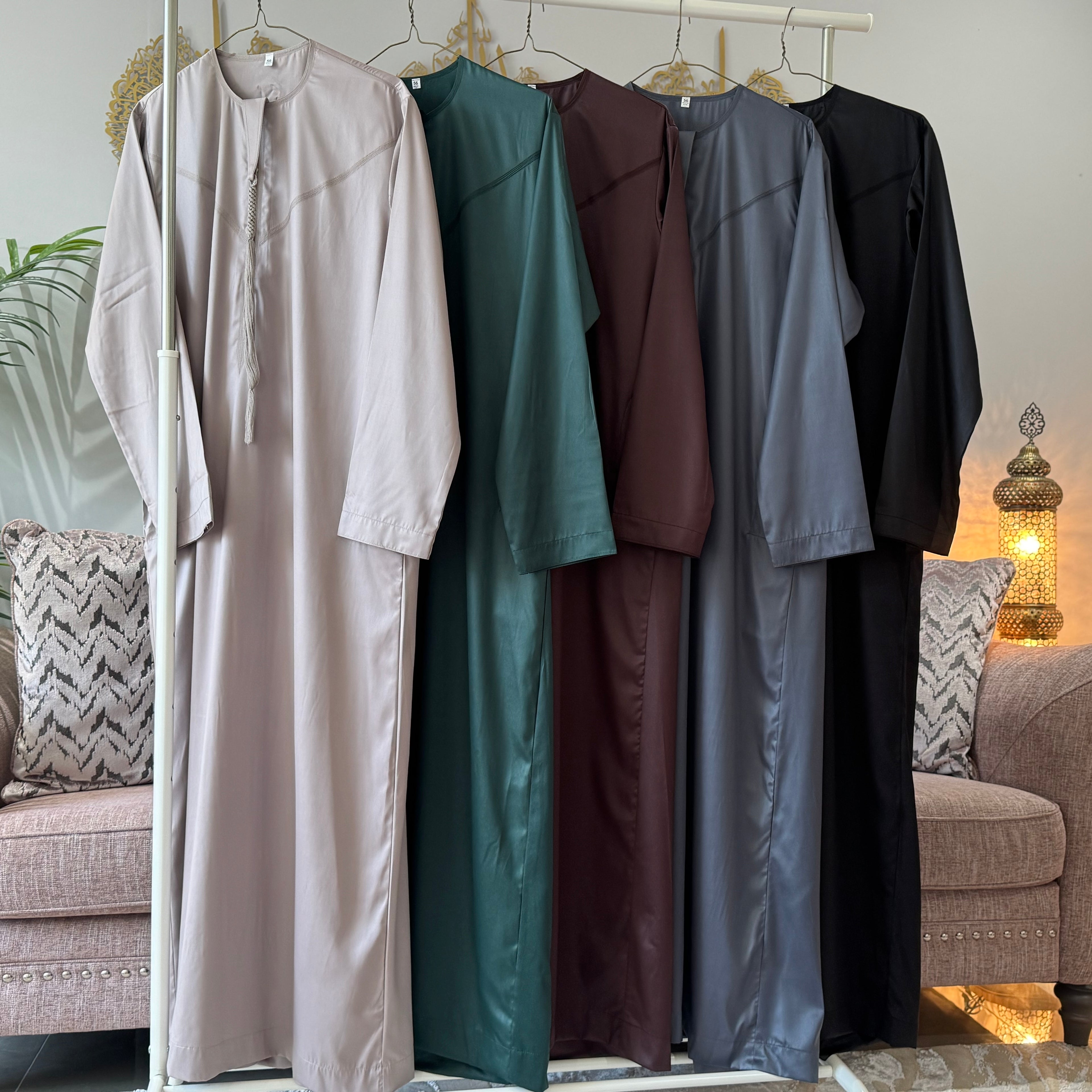 Premium Emirati Thobe for Men - Traditional Islamic Clothing