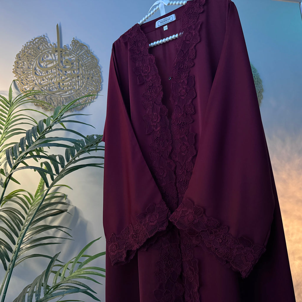 Sana Lace Abaya