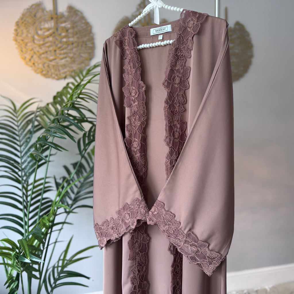 Sana Lace Abaya