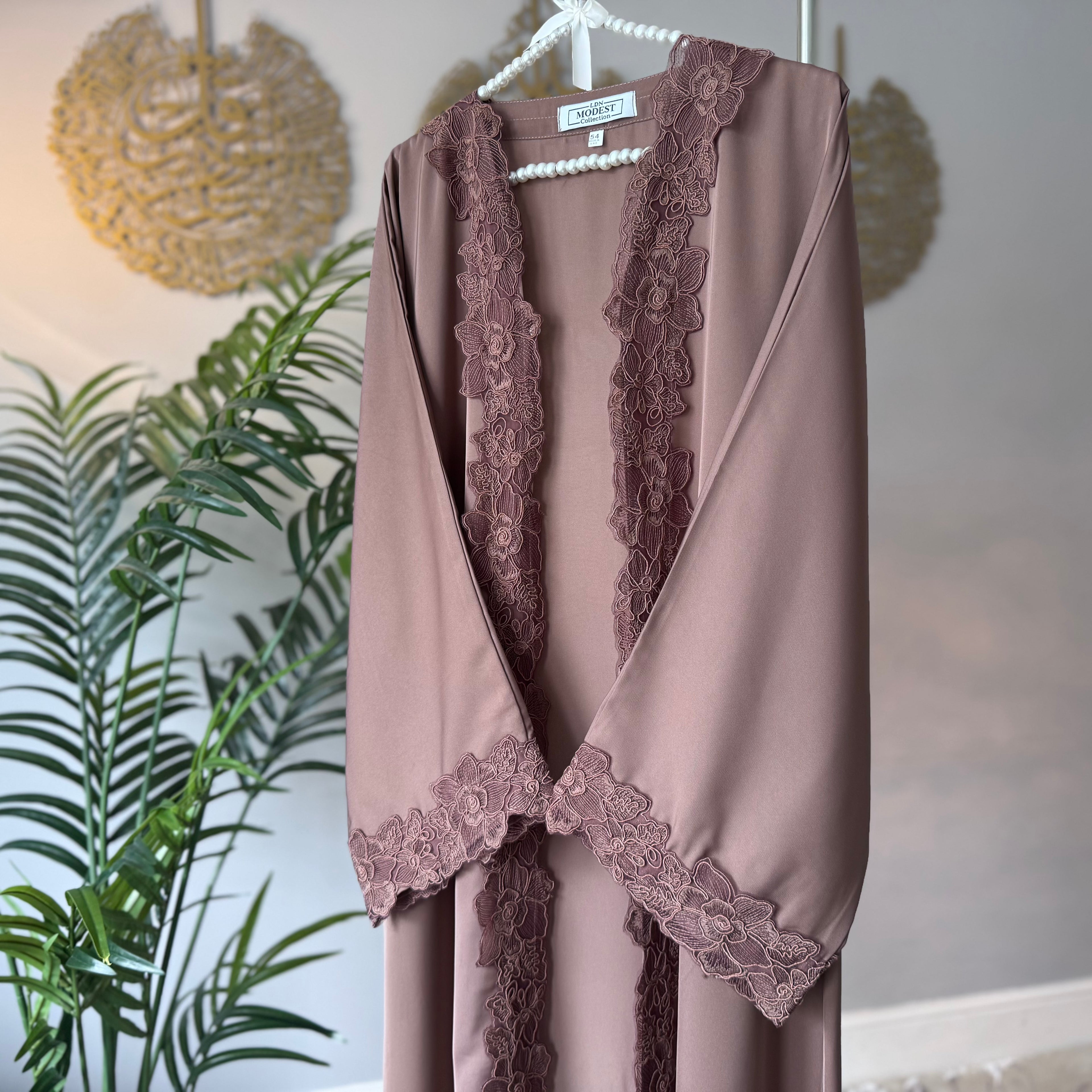 Sana Lace Abaya