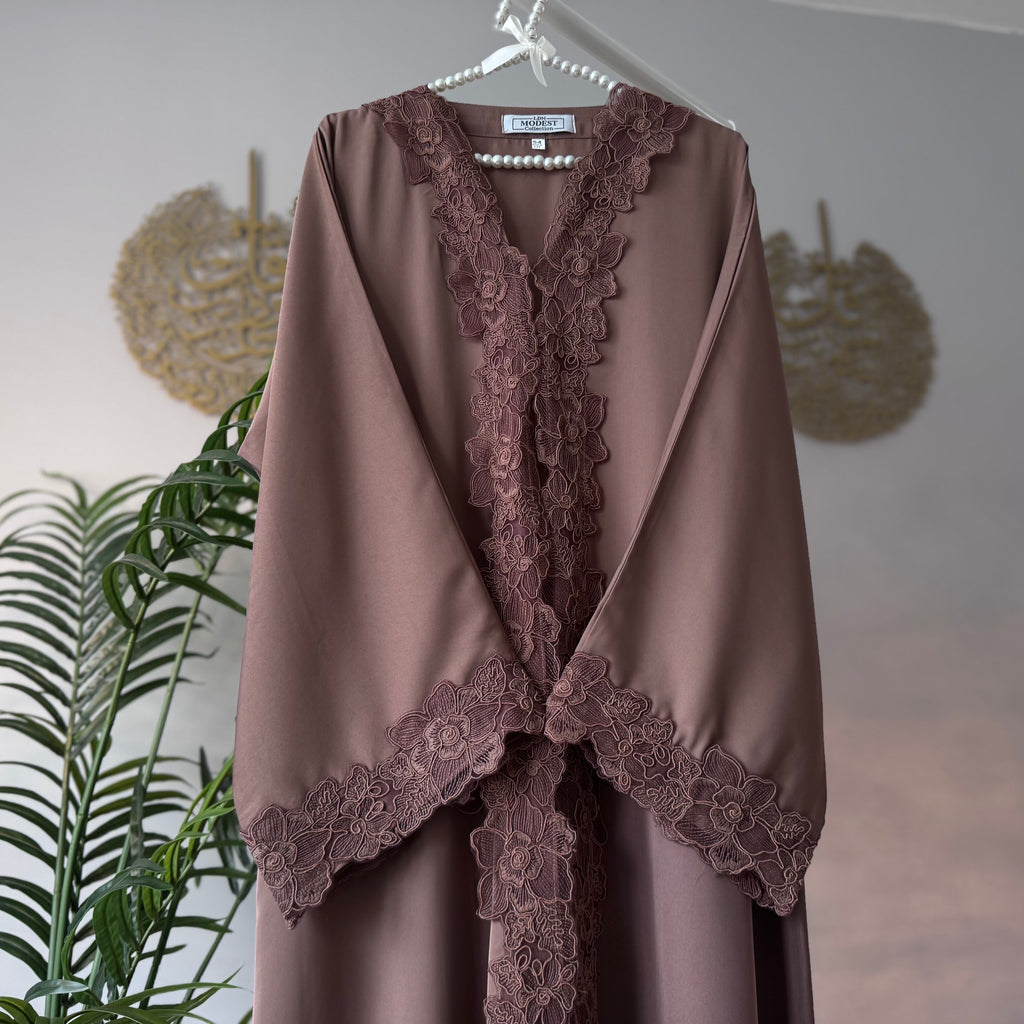 Sana Lace Abaya